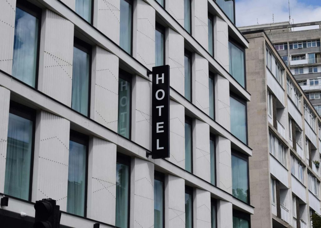 community manager hôtel